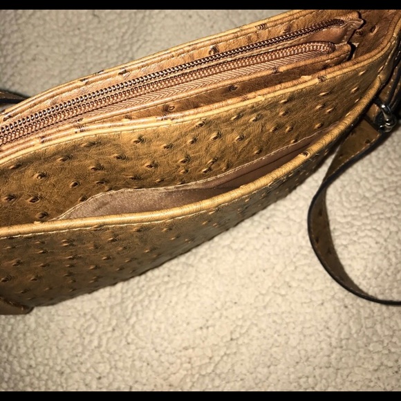 Compact Purse with Ten Pockets/Compartments, Brown - Picture 2 of 6